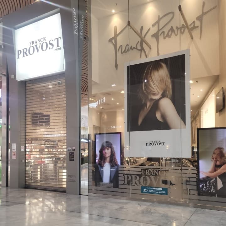 Vitrine Salon